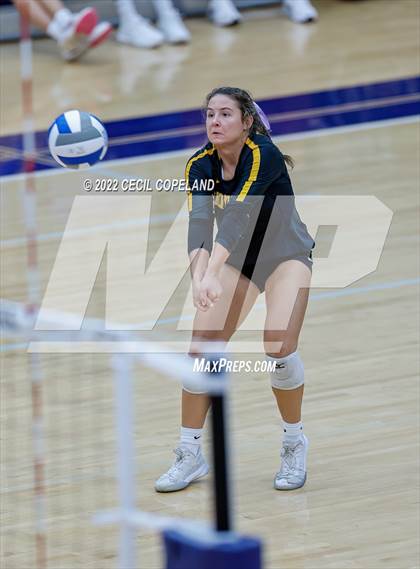 Thumbnail 1 in Sequoyah @ Pope photogallery.