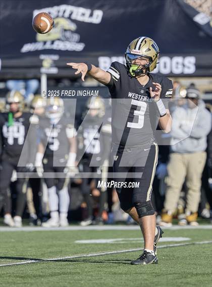 Thumbnail 2 in James Madison vs Westfield (VHSL Class 6D Region Final) photogallery.
