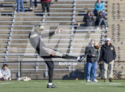 Thumbnail 3 in James Madison vs Westfield (VHSL Class 6D Region Final) photogallery.