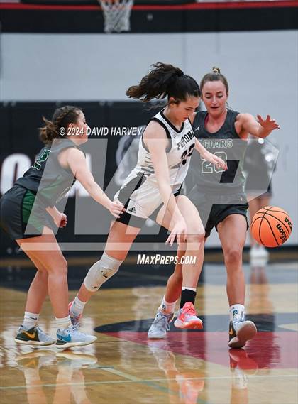 Thumbnail 3 in D'Evelyn vs Pomona photogallery.