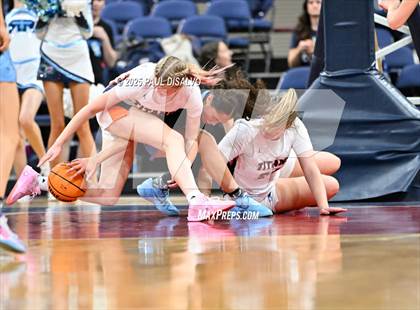 Thumbnail 1 in Riverdale Ridge vs. Legend (CHSAA 6A Final Four) photogallery.