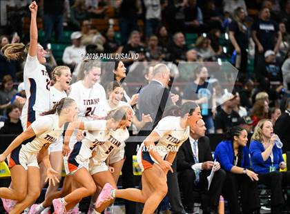 Thumbnail 3 in Riverdale Ridge vs. Legend (CHSAA 6A Final Four) photogallery.