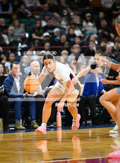 Thumbnail 3 in Riverdale Ridge vs. Legend (CHSAA 6A Final Four) photogallery.