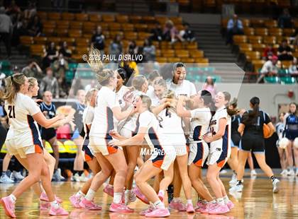 Thumbnail 1 in Riverdale Ridge vs. Legend (CHSAA 6A Final Four) photogallery.