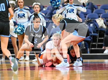 Thumbnail 2 in Riverdale Ridge vs. Legend (CHSAA 6A Final Four) photogallery.