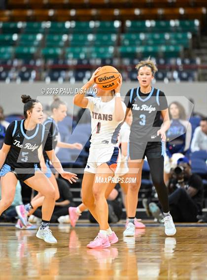 Thumbnail 3 in Riverdale Ridge vs. Legend (CHSAA 6A Final Four) photogallery.