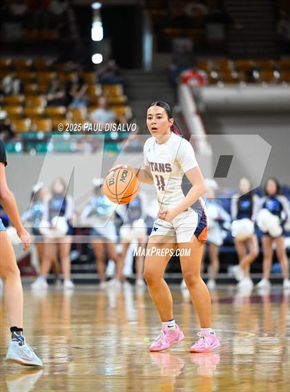 Thumbnail 2 in Riverdale Ridge vs. Legend (CHSAA 6A Final Four) photogallery.
