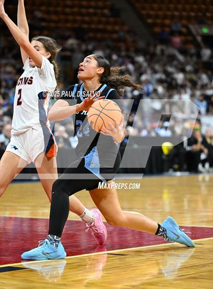 Thumbnail 1 in Riverdale Ridge vs. Legend (CHSAA 6A Final Four) photogallery.