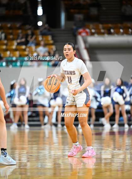 Thumbnail 3 in Riverdale Ridge vs. Legend (CHSAA 6A Final Four) photogallery.