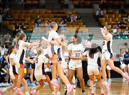 Thumbnail 1 in Riverdale Ridge vs. Legend (CHSAA 6A Final Four) photogallery.