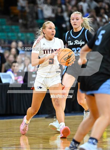 Thumbnail 2 in Riverdale Ridge vs. Legend (CHSAA 6A Final Four) photogallery.