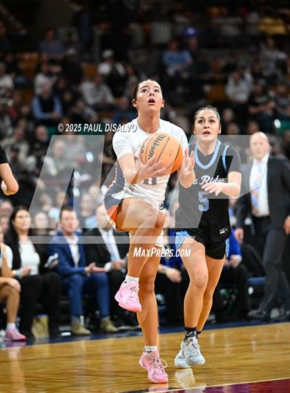 Thumbnail 2 in Riverdale Ridge vs. Legend (CHSAA 6A Final Four) photogallery.