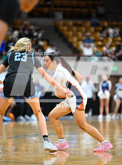 Thumbnail 2 in Riverdale Ridge vs. Legend (CHSAA 6A Final Four) photogallery.