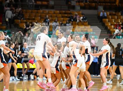 Thumbnail 3 in Riverdale Ridge vs. Legend (CHSAA 6A Final Four) photogallery.