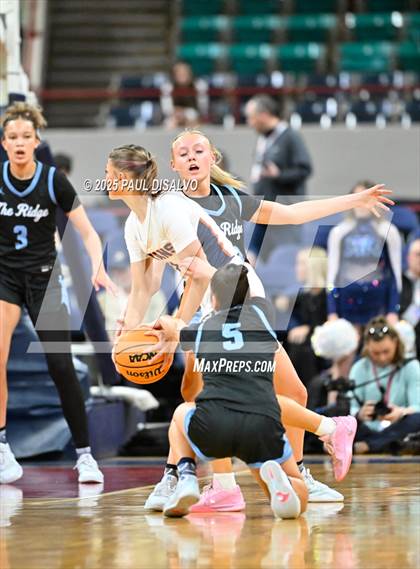Thumbnail 1 in Riverdale Ridge vs. Legend (CHSAA 6A Final Four) photogallery.