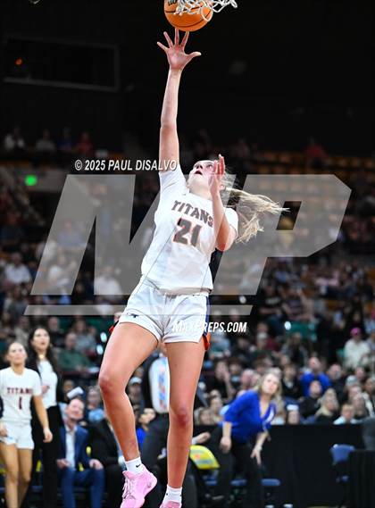 Thumbnail 2 in Riverdale Ridge vs. Legend (CHSAA 6A Final Four) photogallery.