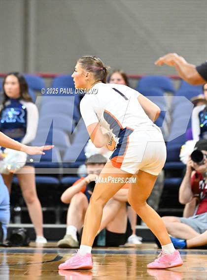 Thumbnail 2 in Riverdale Ridge vs. Legend (CHSAA 6A Final Four) photogallery.