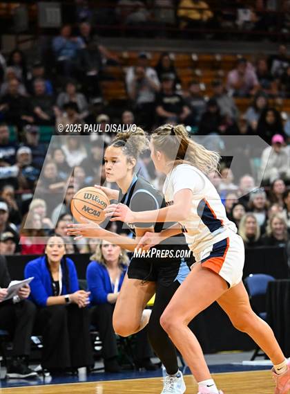Thumbnail 1 in Riverdale Ridge vs. Legend (CHSAA 6A Final Four) photogallery.