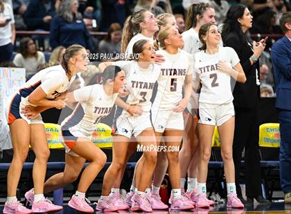Thumbnail 2 in Riverdale Ridge vs. Legend (CHSAA 6A Final Four) photogallery.