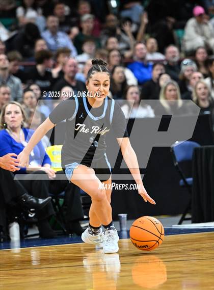 Thumbnail 3 in Riverdale Ridge vs. Legend (CHSAA 6A Final Four) photogallery.