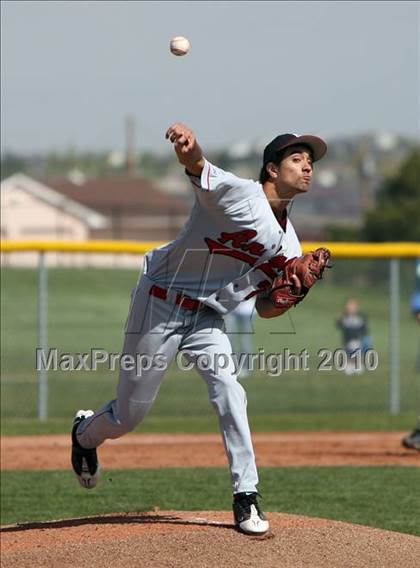 Thumbnail 2 in Grandview vs. Denver East (5A District Playoff) photogallery.