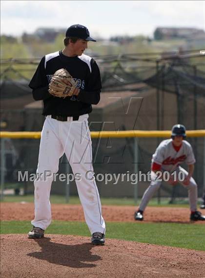Thumbnail 2 in Grandview vs. Denver East (5A District Playoff) photogallery.