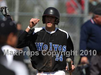 Thumbnail 2 in Grandview vs. Denver East (5A District Playoff) photogallery.