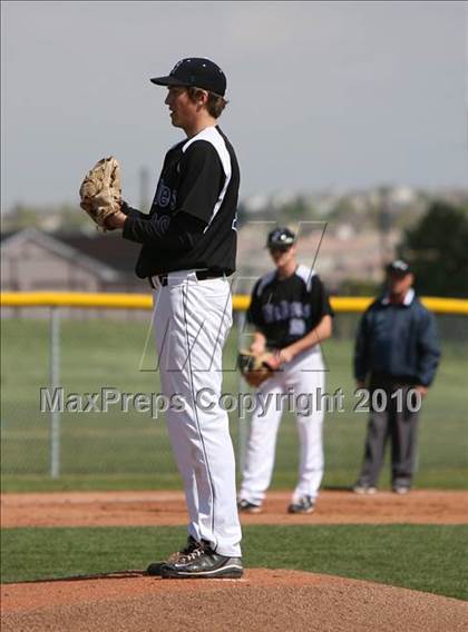 Thumbnail 3 in Grandview vs. Denver East (5A District Playoff) photogallery.