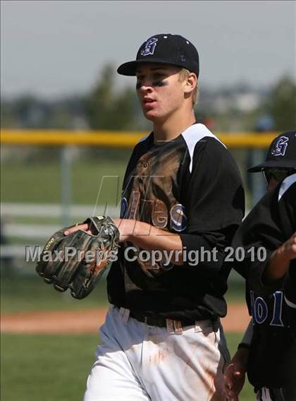 Thumbnail 2 in Grandview vs. Denver East (5A District Playoff) photogallery.