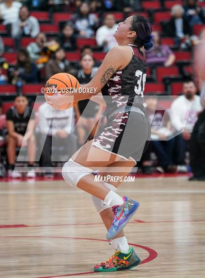 Thumbnail 2 in Pyramid Lake vs. Eureka (NIAA Class 1A State Championship) photogallery.