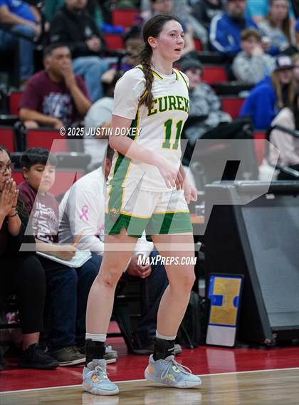 Thumbnail 2 in Pyramid Lake vs. Eureka (NIAA Class 1A State Championship) photogallery.