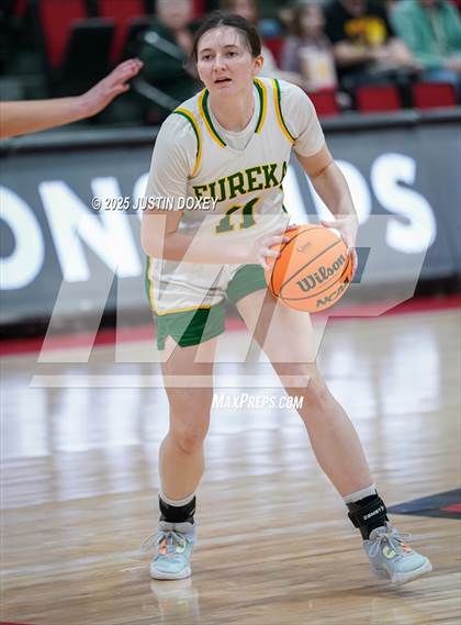 Thumbnail 1 in Pyramid Lake vs. Eureka (NIAA Class 1A State Championship) photogallery.