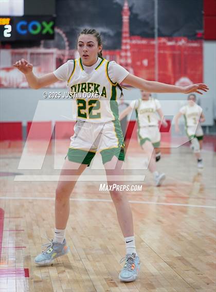 Thumbnail 3 in Pyramid Lake vs. Eureka (NIAA Class 1A State Championship) photogallery.