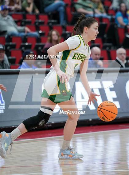 Thumbnail 1 in Pyramid Lake vs. Eureka (NIAA Class 1A State Championship) photogallery.