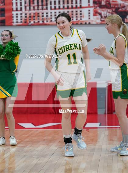 Thumbnail 1 in Pyramid Lake vs. Eureka (NIAA Class 1A State Championship) photogallery.