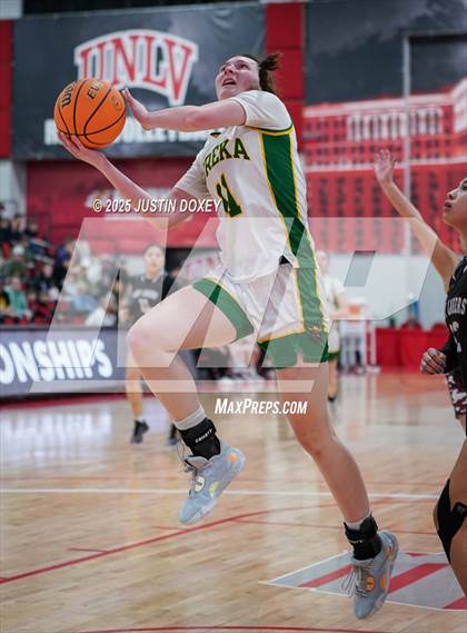 Thumbnail 1 in Pyramid Lake vs. Eureka (NIAA Class 1A State Championship) photogallery.