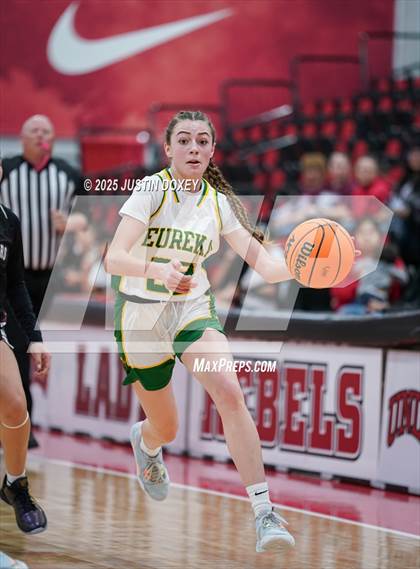 Thumbnail 1 in Pyramid Lake vs. Eureka (NIAA Class 1A State Championship) photogallery.