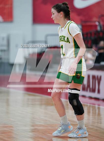 Thumbnail 1 in Pyramid Lake vs. Eureka (NIAA Class 1A State Championship) photogallery.