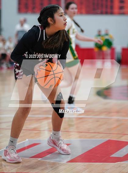 Thumbnail 3 in Pyramid Lake vs. Eureka (NIAA Class 1A State Championship) photogallery.