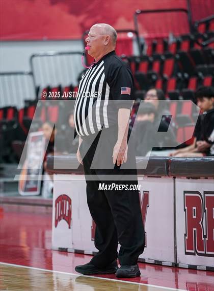 Thumbnail 3 in Pyramid Lake vs. Eureka (NIAA Class 1A State Championship) photogallery.