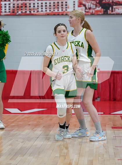 Thumbnail 2 in Pyramid Lake vs. Eureka (NIAA Class 1A State Championship) photogallery.