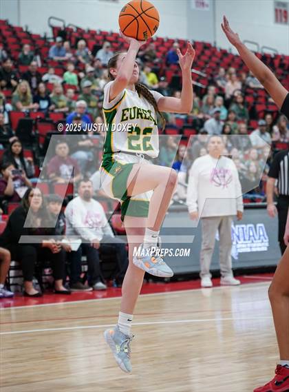 Thumbnail 3 in Pyramid Lake vs. Eureka (NIAA Class 1A State Championship) photogallery.