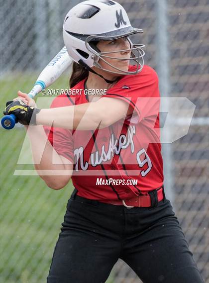 Thumbnail 1 in Muskego vs Franklin (WIAA Division 1 Regional) photogallery.