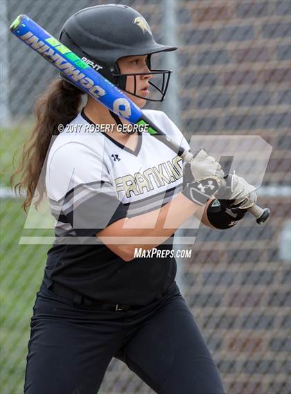 Thumbnail 2 in Muskego vs Franklin (WIAA Division 1 Regional) photogallery.