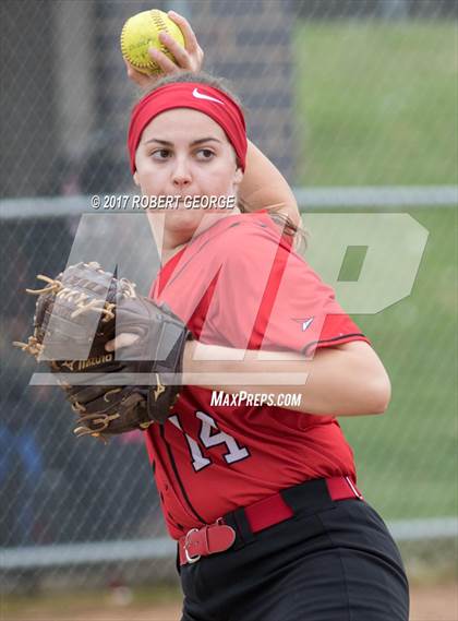 Thumbnail 1 in Muskego vs Franklin (WIAA Division 1 Regional) photogallery.