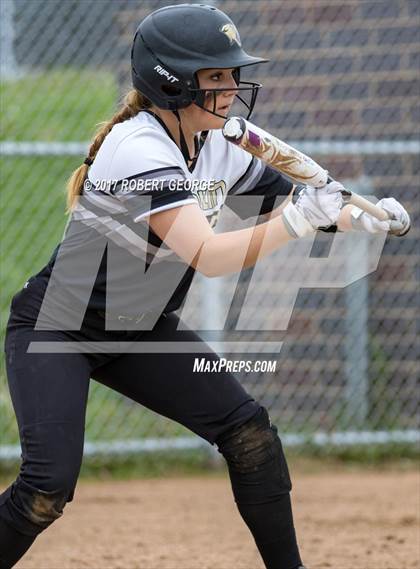 Thumbnail 3 in Muskego vs Franklin (WIAA Division 1 Regional) photogallery.