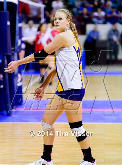 Thumbnail 3 in Fleming vs. Kit Carson (CHSAA 1A Semifinal Playoff) photogallery.