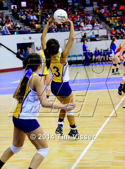 Thumbnail 2 in Fleming vs. Kit Carson (CHSAA 1A Semifinal Playoff) photogallery.