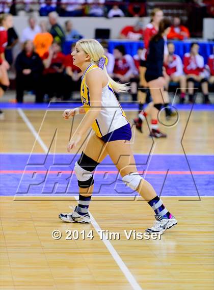 Thumbnail 2 in Fleming vs. Kit Carson (CHSAA 1A Semifinal Playoff) photogallery.
