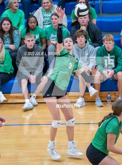 Thumbnail 1 in Yorktown vs. Brebeuf Jesuit Preparatory (IHSAA 4A Regional semi-final) photogallery.